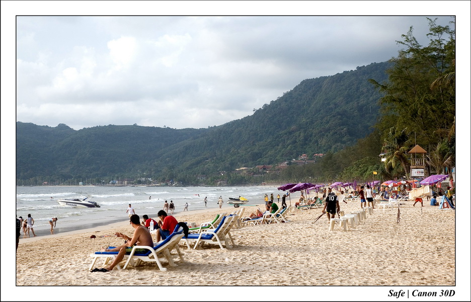 2006 - 07 - Phuket - Patong beach 02